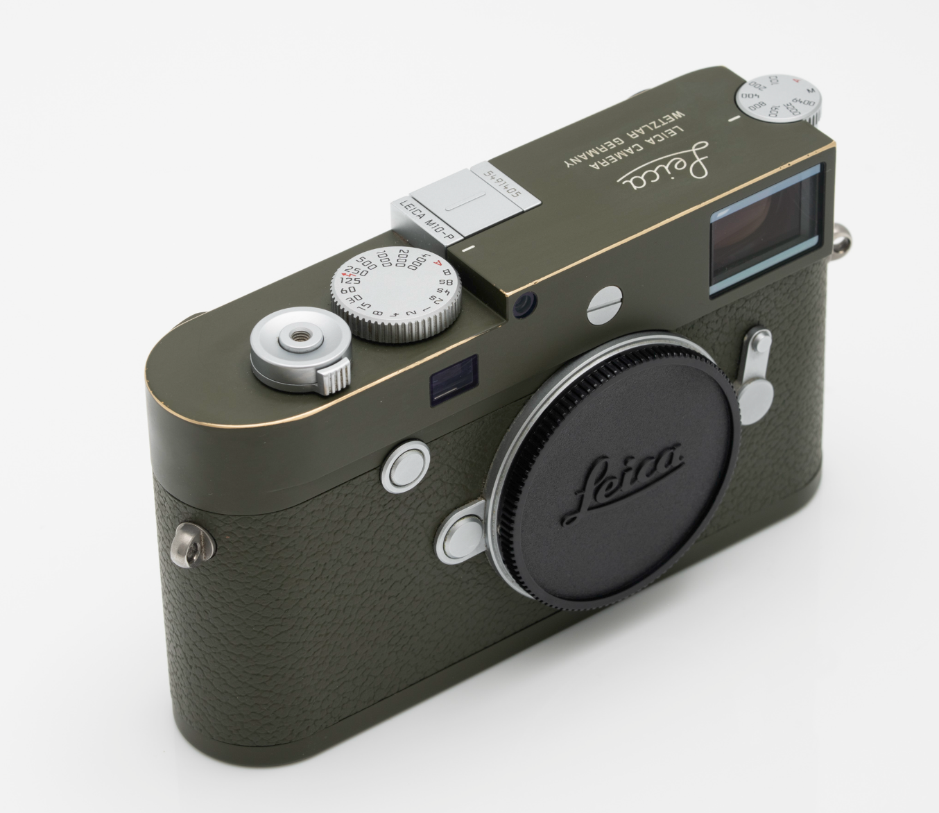 Leica M10-P Safari with patina