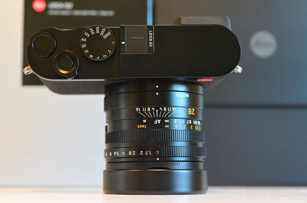 Leica Q2 top view